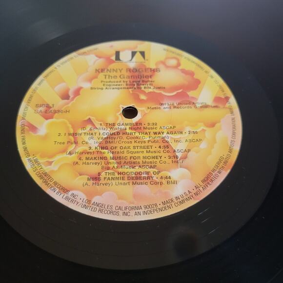 Kenny Rogers Vinyl Lot – The Gambler + Eyes That See in the Dark LP VG+ - Picture 4 of 11